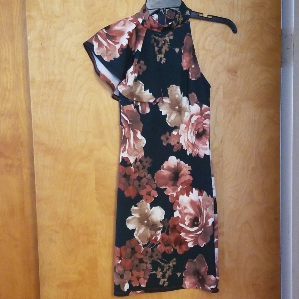 Floral mini dress